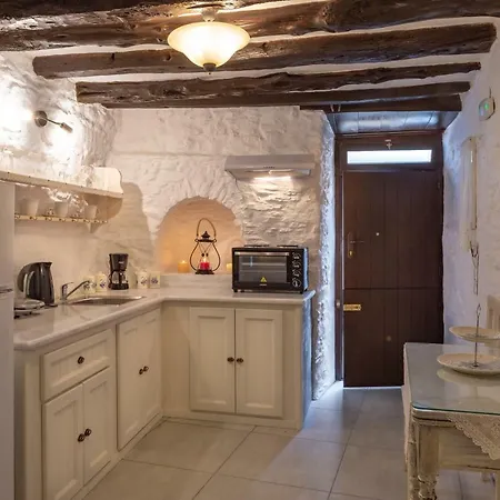 Semesterbostad Fimaira 2 *